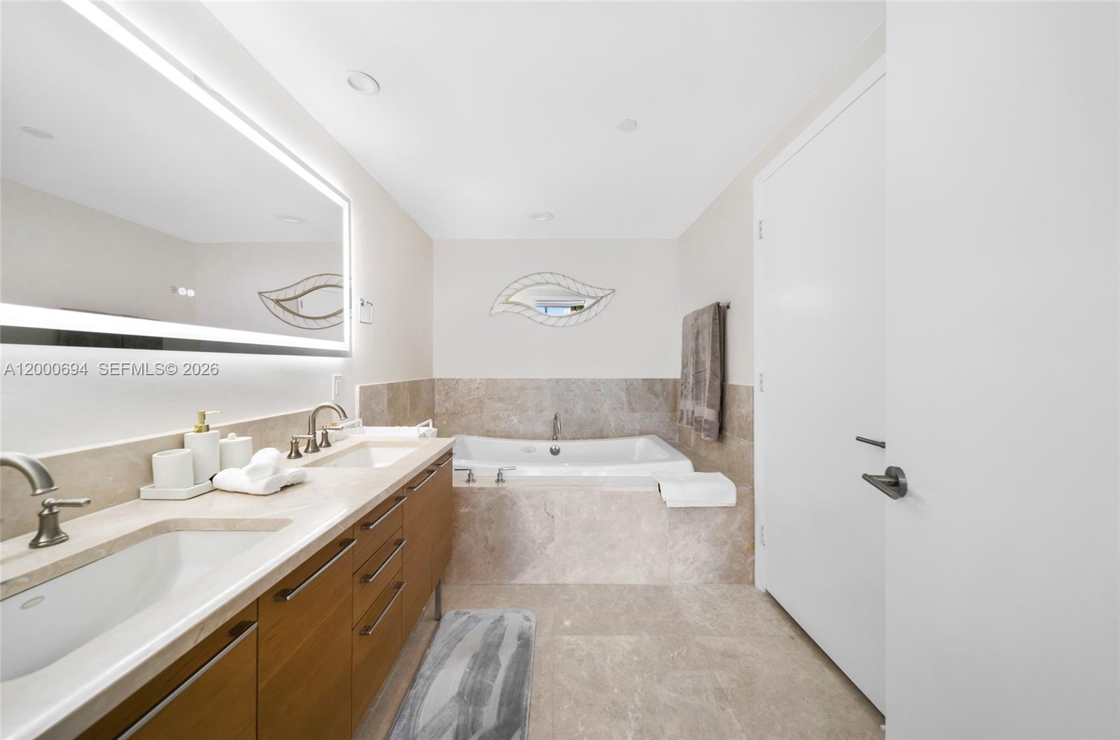 17001 Collins Ave #1807, Sunny Isles Beach FL 33160