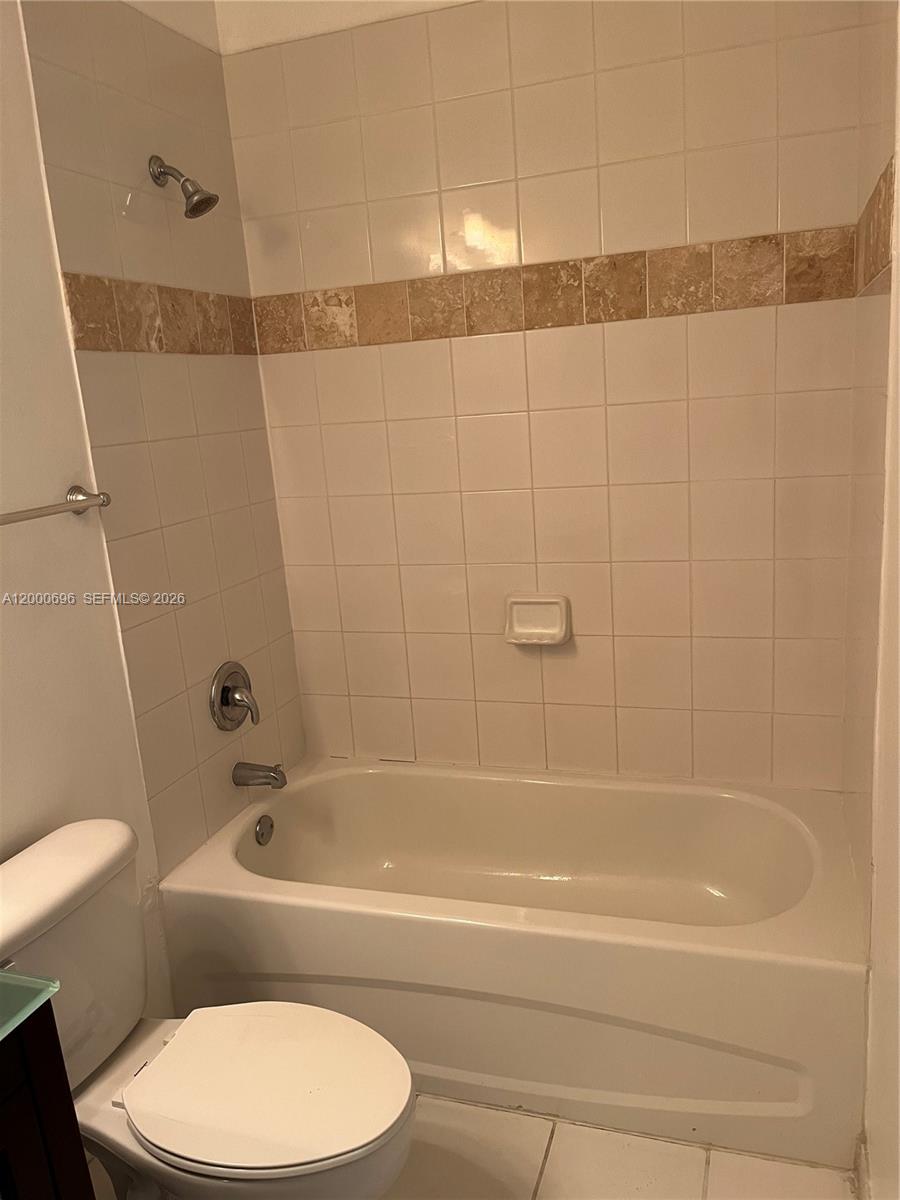 1871 NW S River Dr #A03, Miami FL 33125