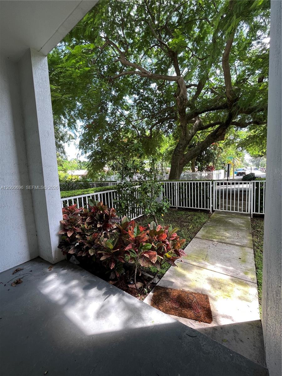 1871 NW S River Dr #A03, Miami FL 33125