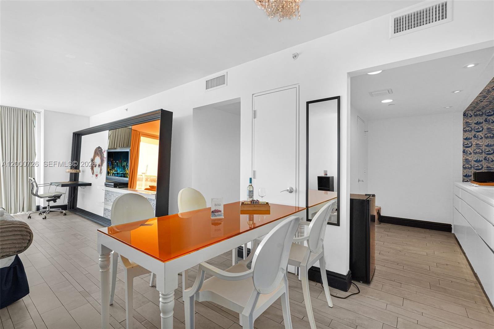 1100 West Ave #916, Miami Beach FL 33139