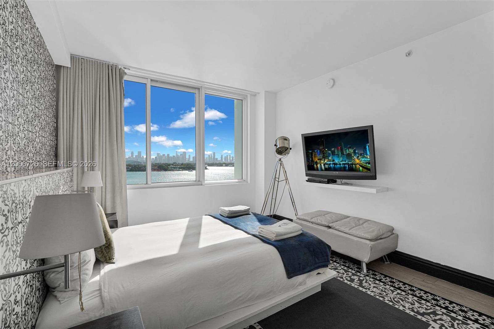 1100 West Ave #916, Miami Beach FL 33139