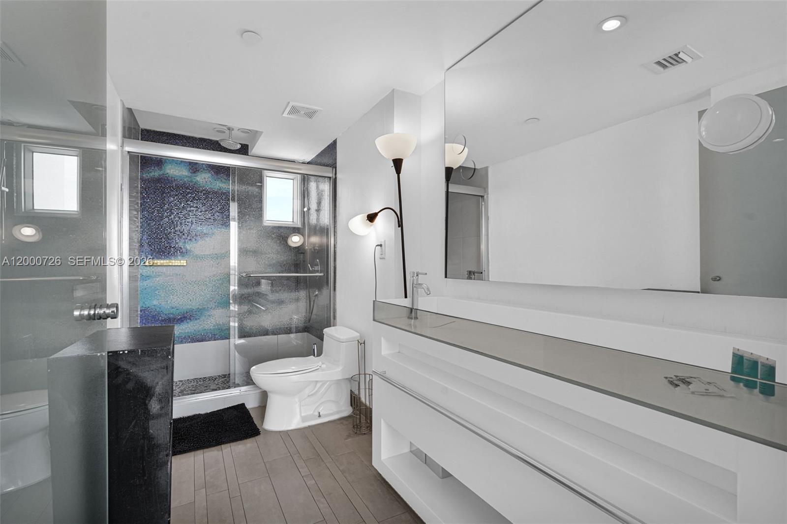 1100 West Ave #916, Miami Beach FL 33139