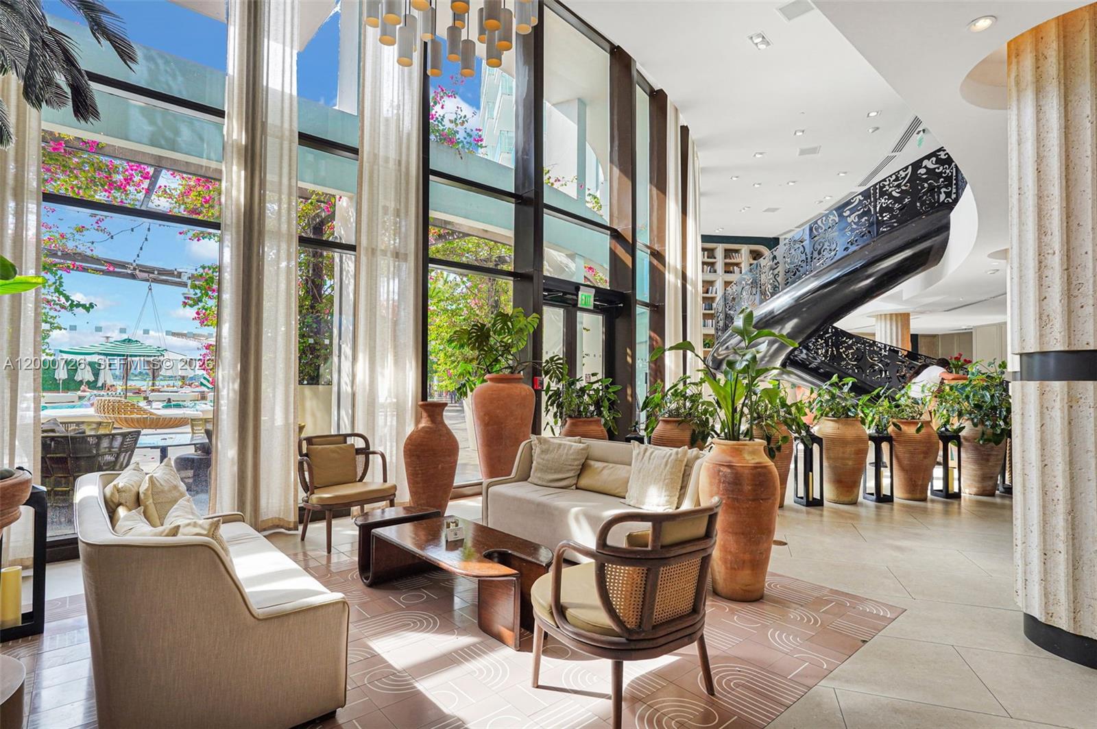 1100 West Ave #916, Miami Beach FL 33139