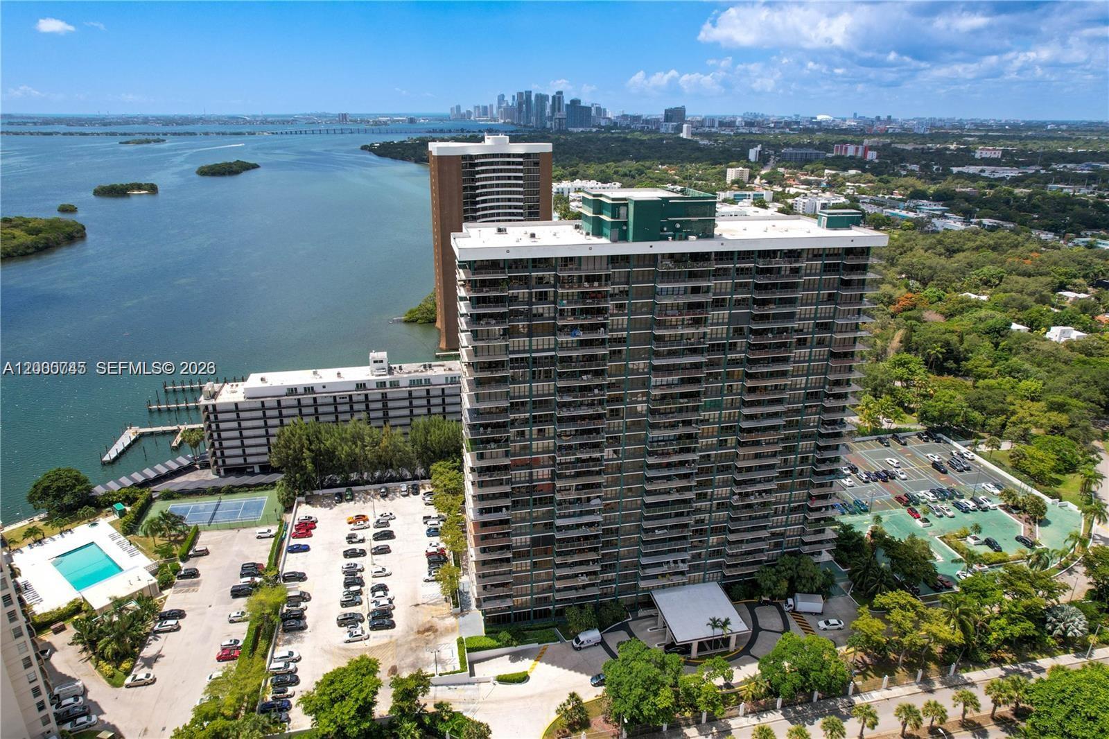 780 NE 69th St #1108, Miami FL 33138