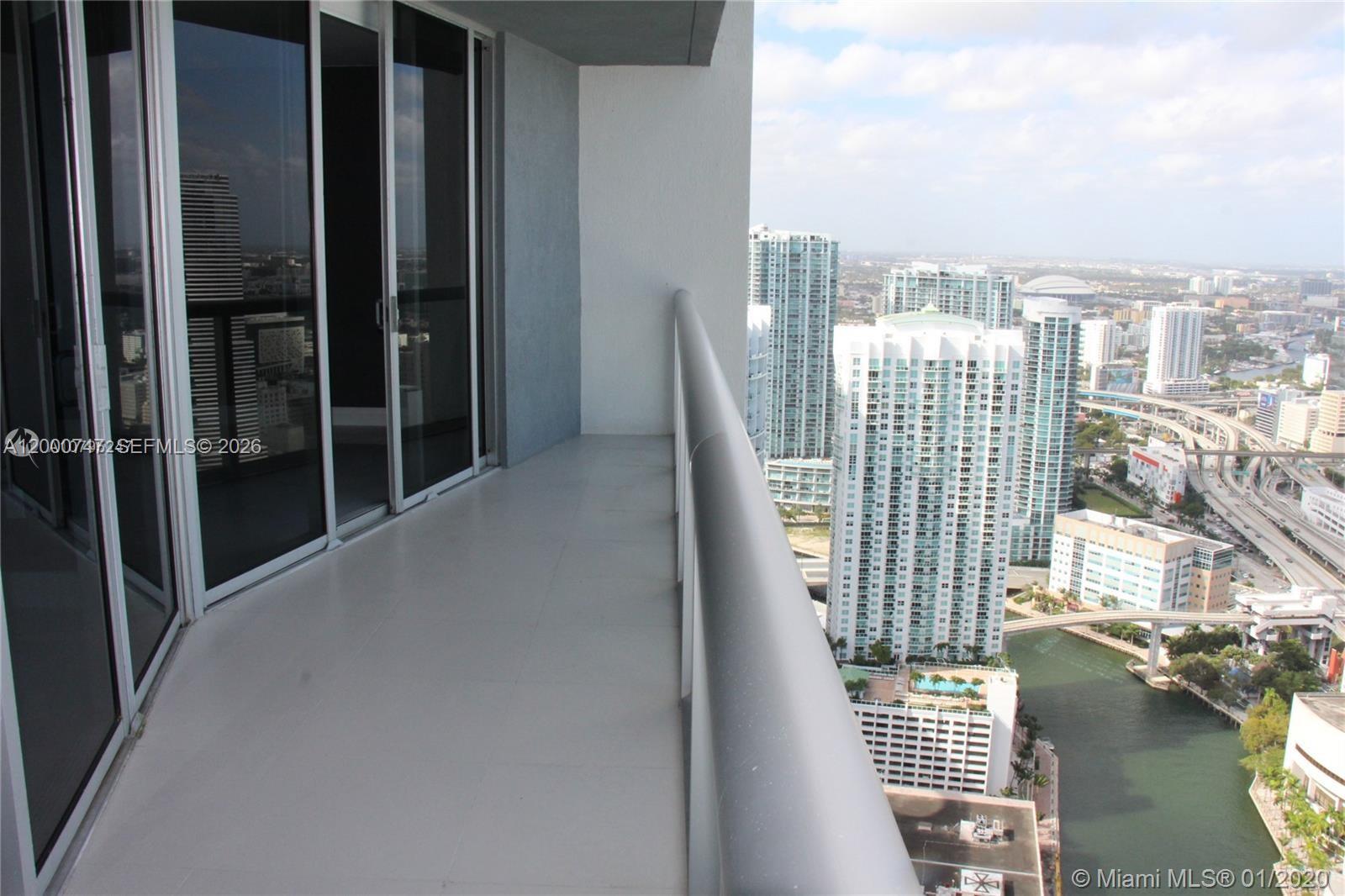 475 Brickell Ave #5012, Miami FL 33131