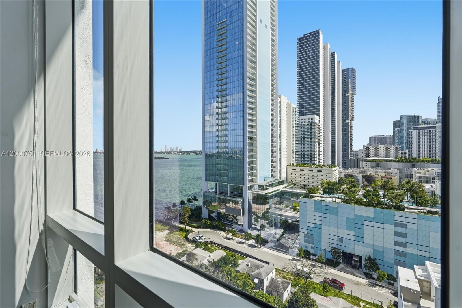 601 NE 27th St #1506, Miami FL 33137