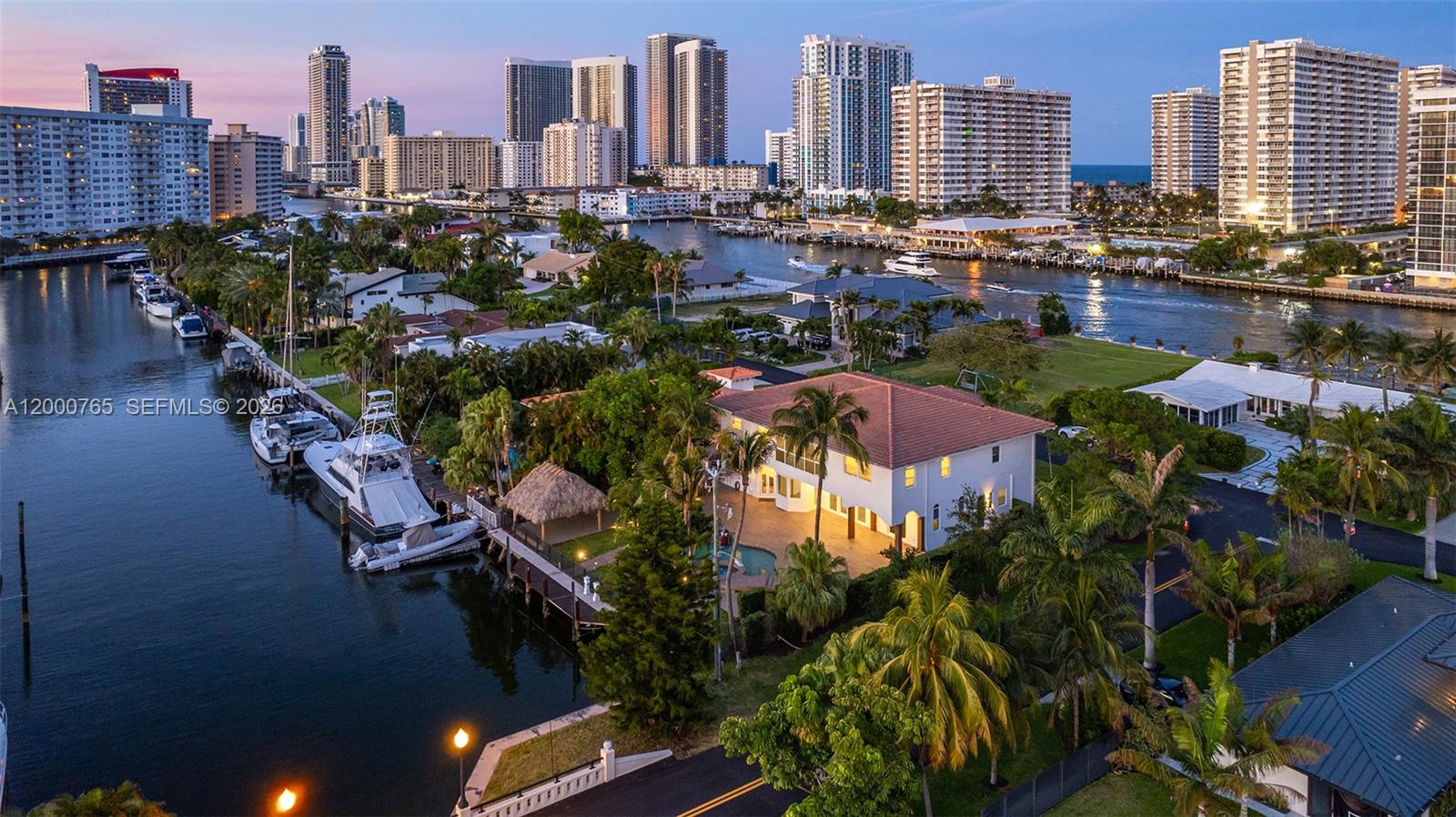 552 PALM DRIVE, Hallandale Beach FL 33009