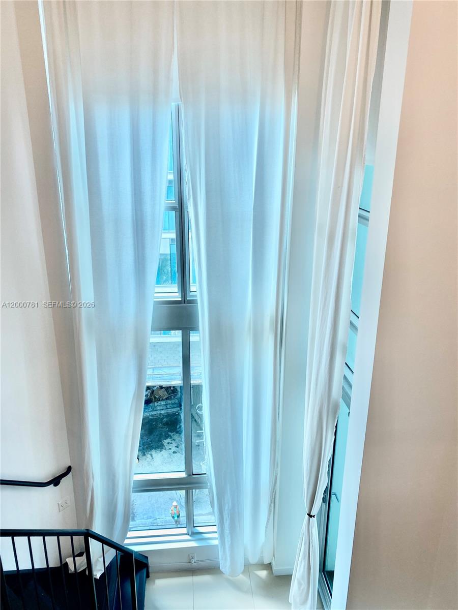 300 S Biscayne Blvd #Loft 604, Miami FL 33131