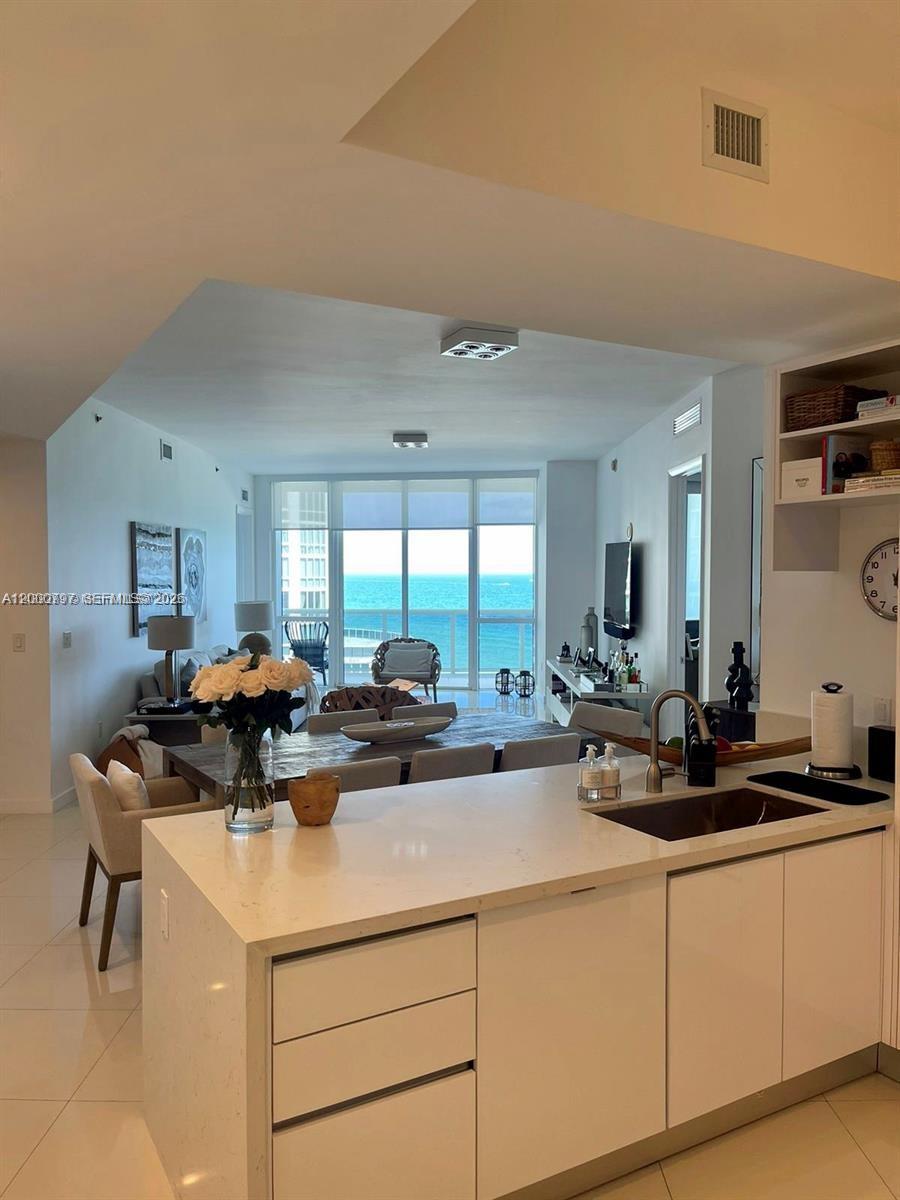 15811 Collins Ave #803, Sunny Isles Beach FL 33160