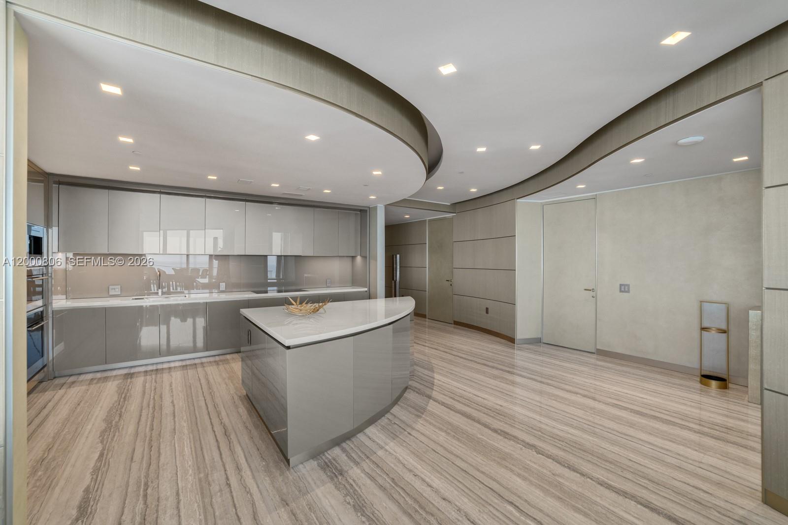 18975 Collins Ave #4800, Sunny Isles Beach FL 33160