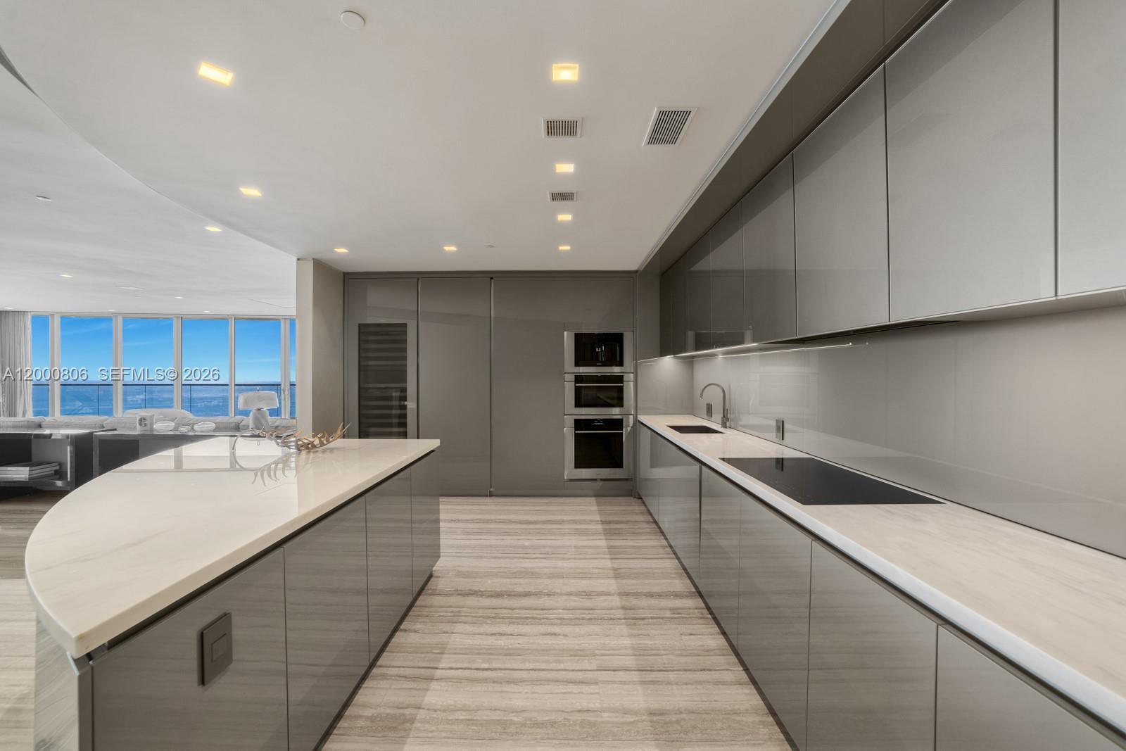 18975 Collins Ave #4800, Sunny Isles Beach FL 33160