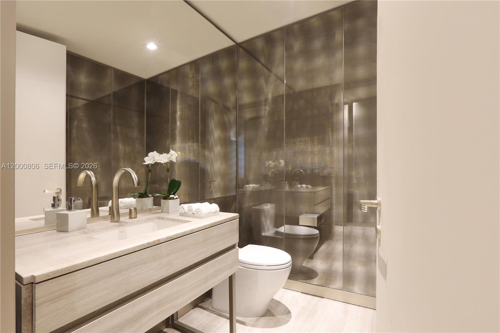 18975 Collins Ave #4800, Sunny Isles Beach FL 33160