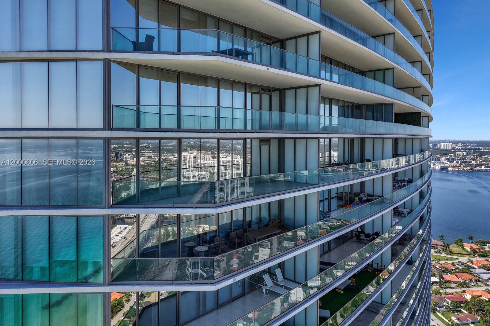 18975 Collins Ave #4800, Sunny Isles Beach FL 33160