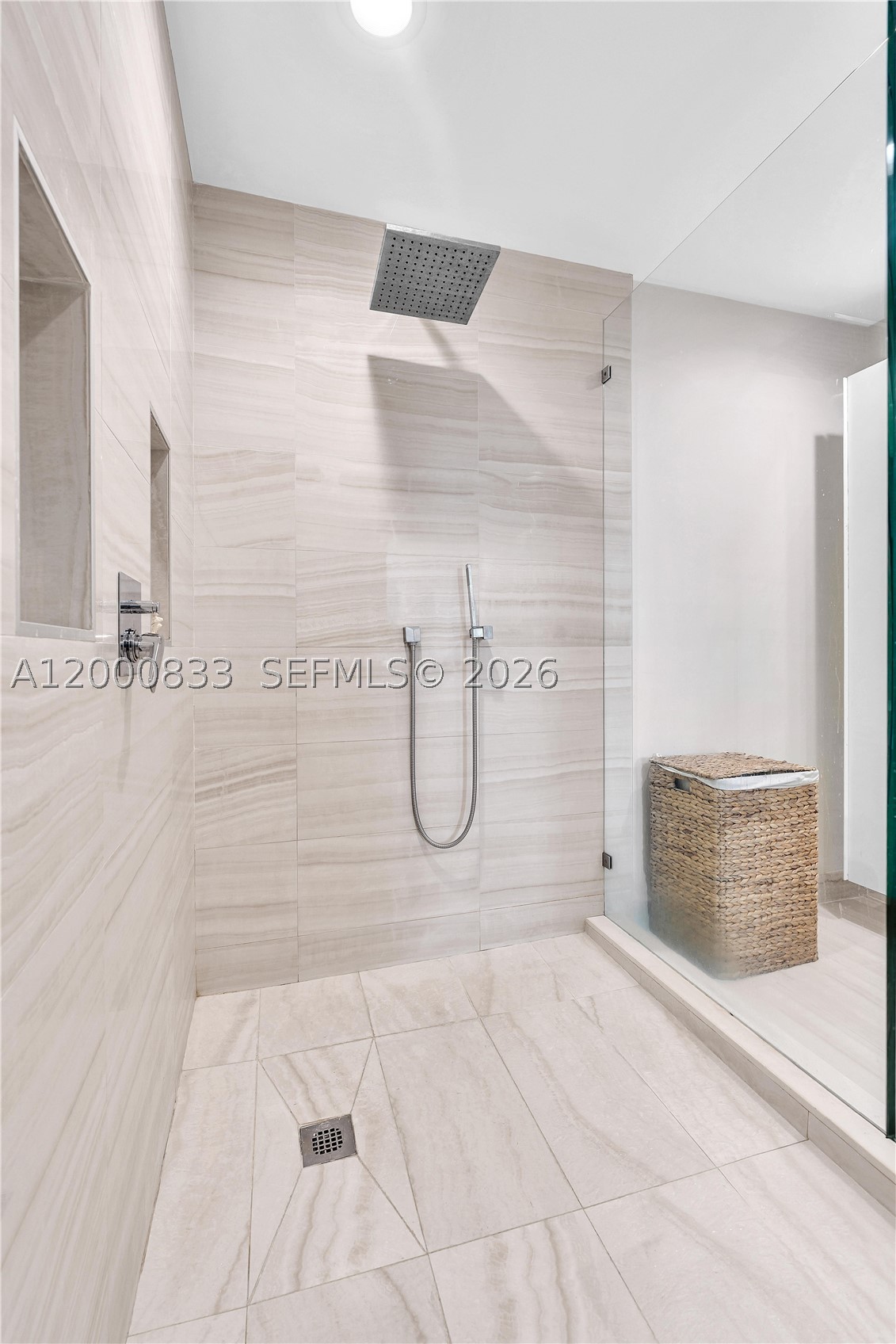 3029 NE 188th St #721, Aventura FL 33180
