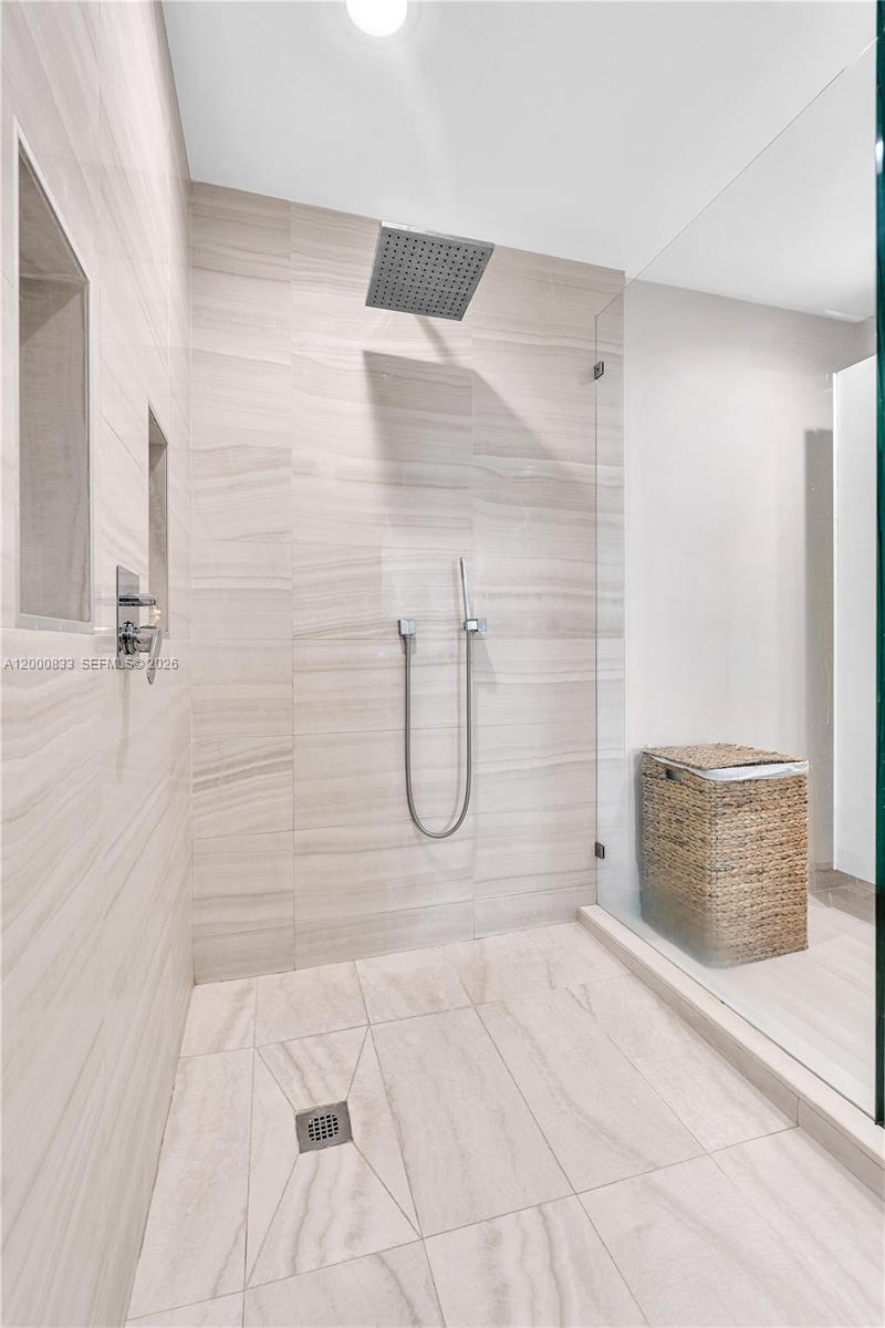 3029 NE 188th St #721, Aventura FL 33180