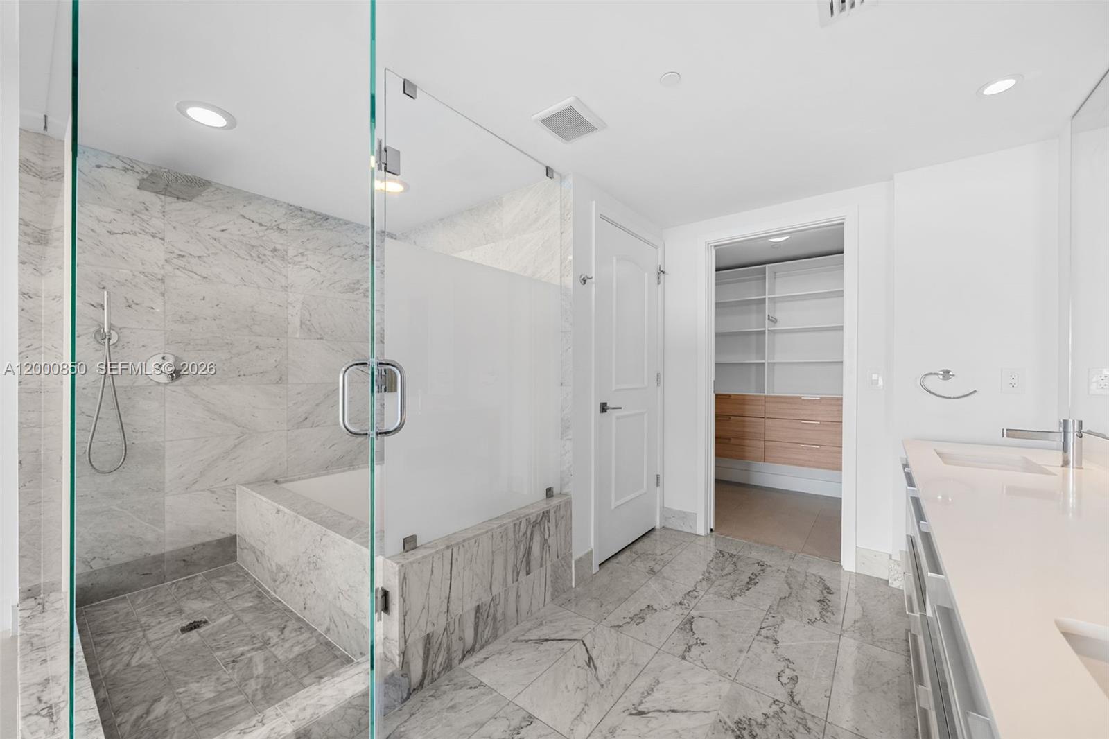 3131 NE 7th Ave #3306, Miami FL 33137