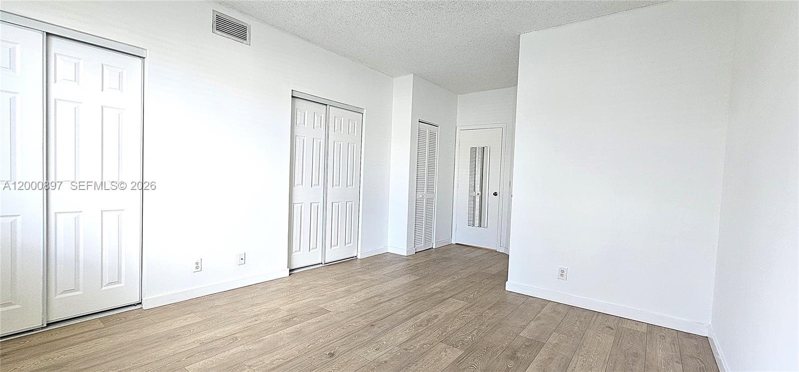 46 Simonton Cir, Weston FL 33326