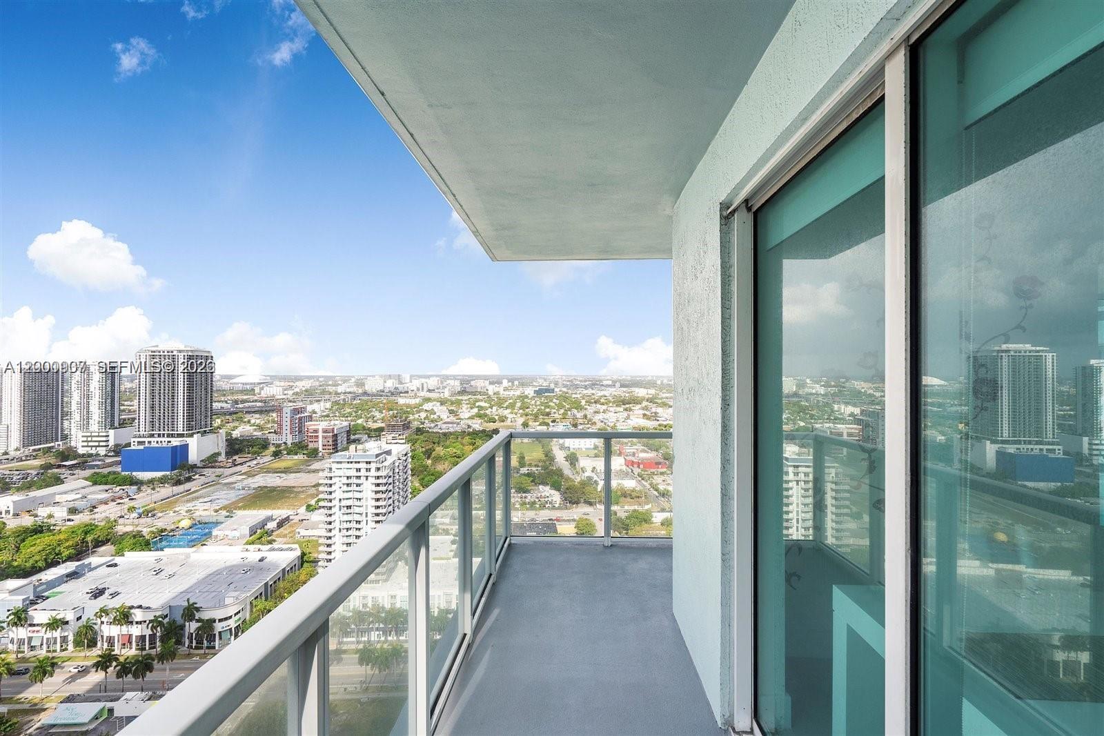 1900 N Bayshore Dr #3311, Miami FL 33132