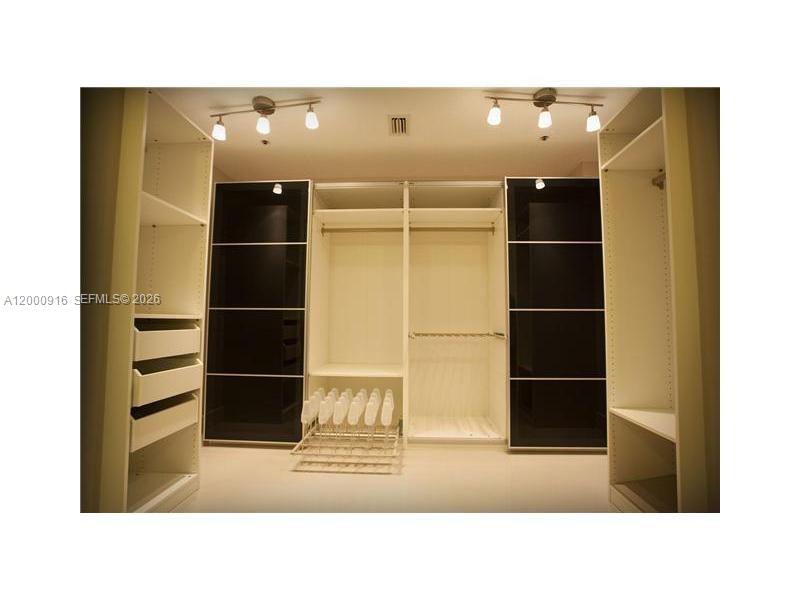 10730 NW 66 ST #303, Miami FL 33178