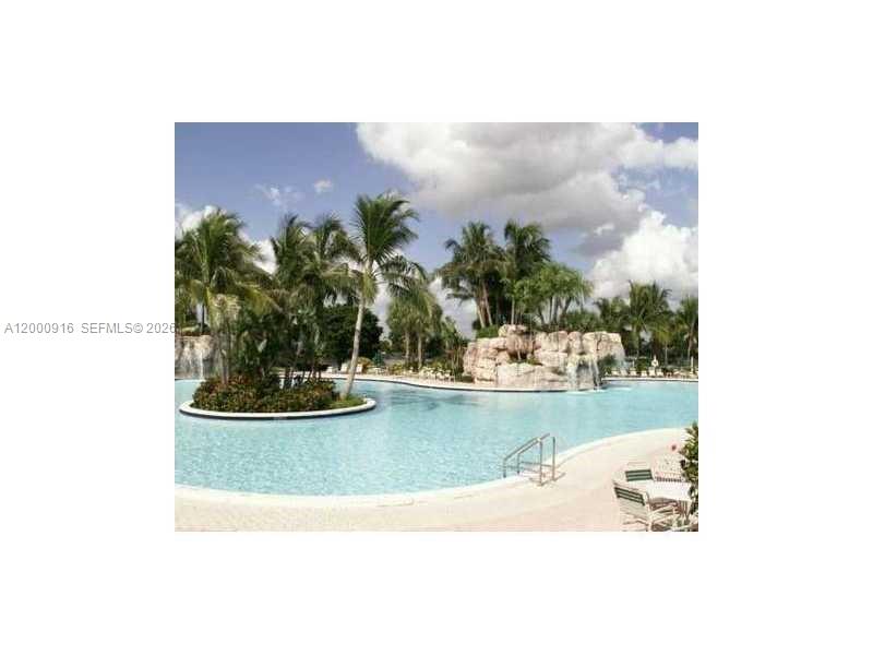 10730 NW 66 ST #303, Miami FL 33178