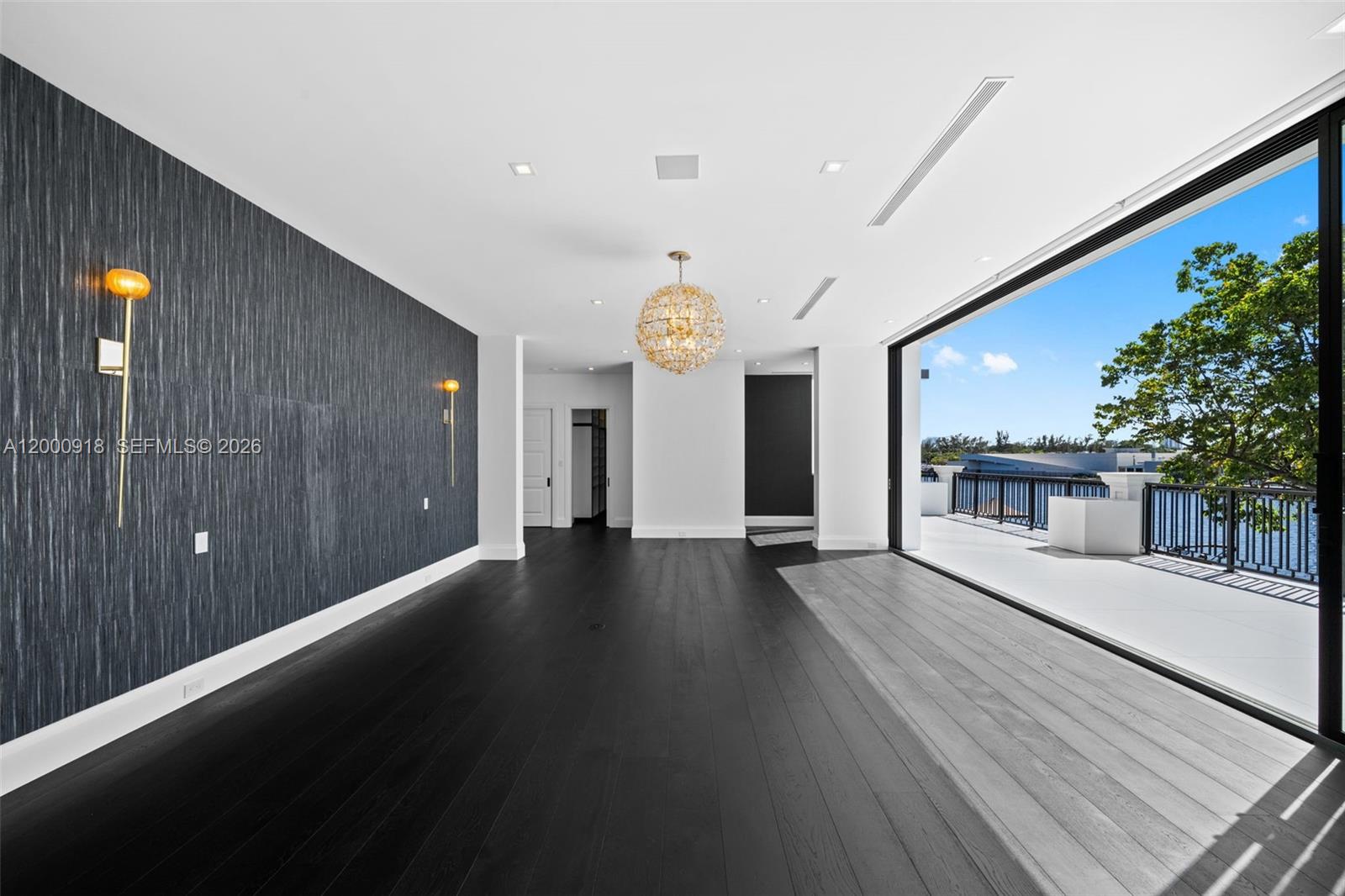 1239 Middle River Dr, Fort Lauderdale FL 33304