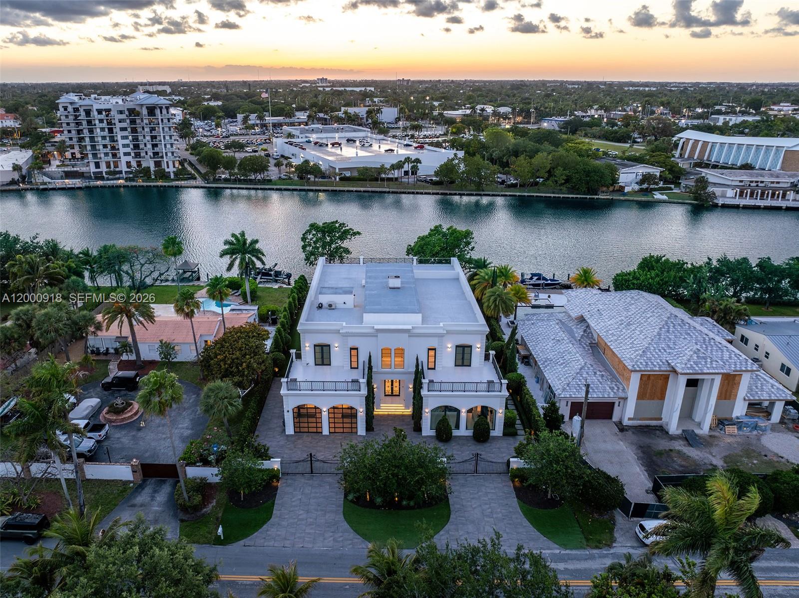 1239 Middle River Dr, Fort Lauderdale FL 33304