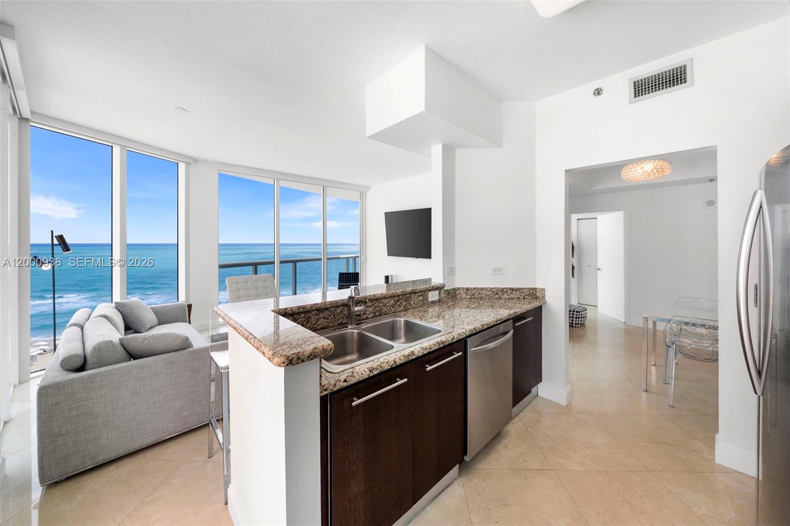 6515 Collins Ave #802, Miami Beach FL 33141