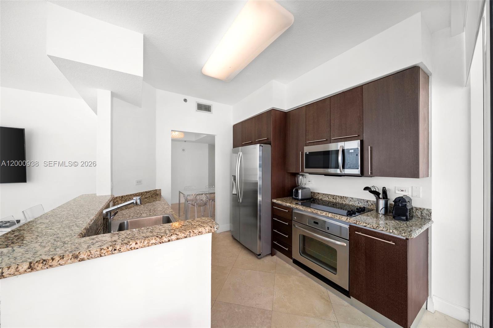 6515 Collins Ave #802, Miami Beach FL 33141