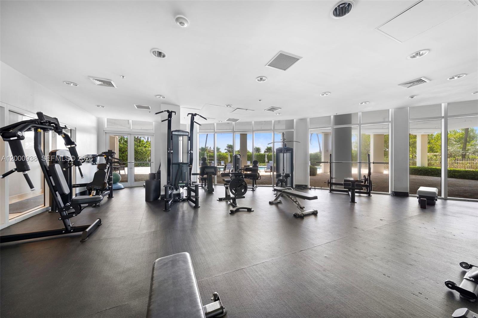 6515 Collins Ave #802, Miami Beach FL 33141