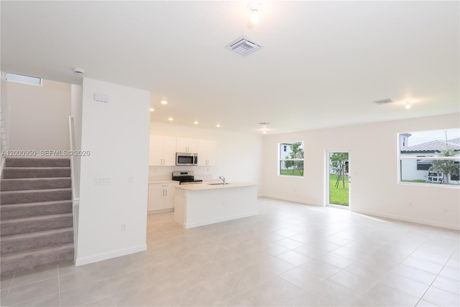 2636 SE 8th Ct, Homestead FL 33035