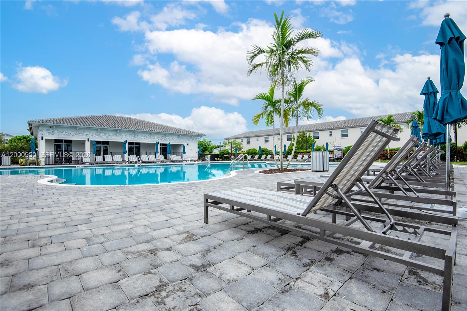 2636 SE 8th Ct, Homestead FL 33035