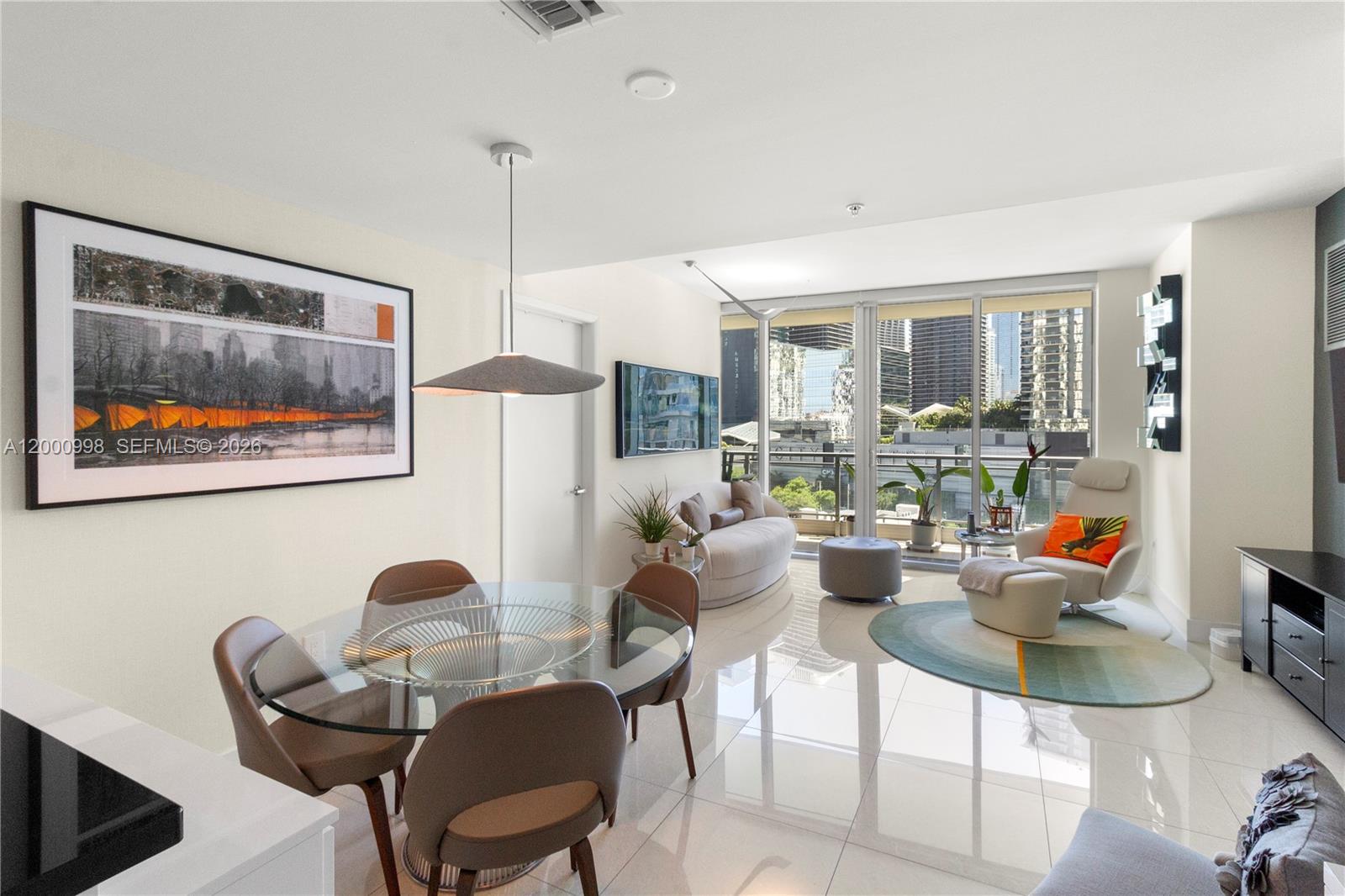 92 SW 3rd St #1202, Miami FL 33130