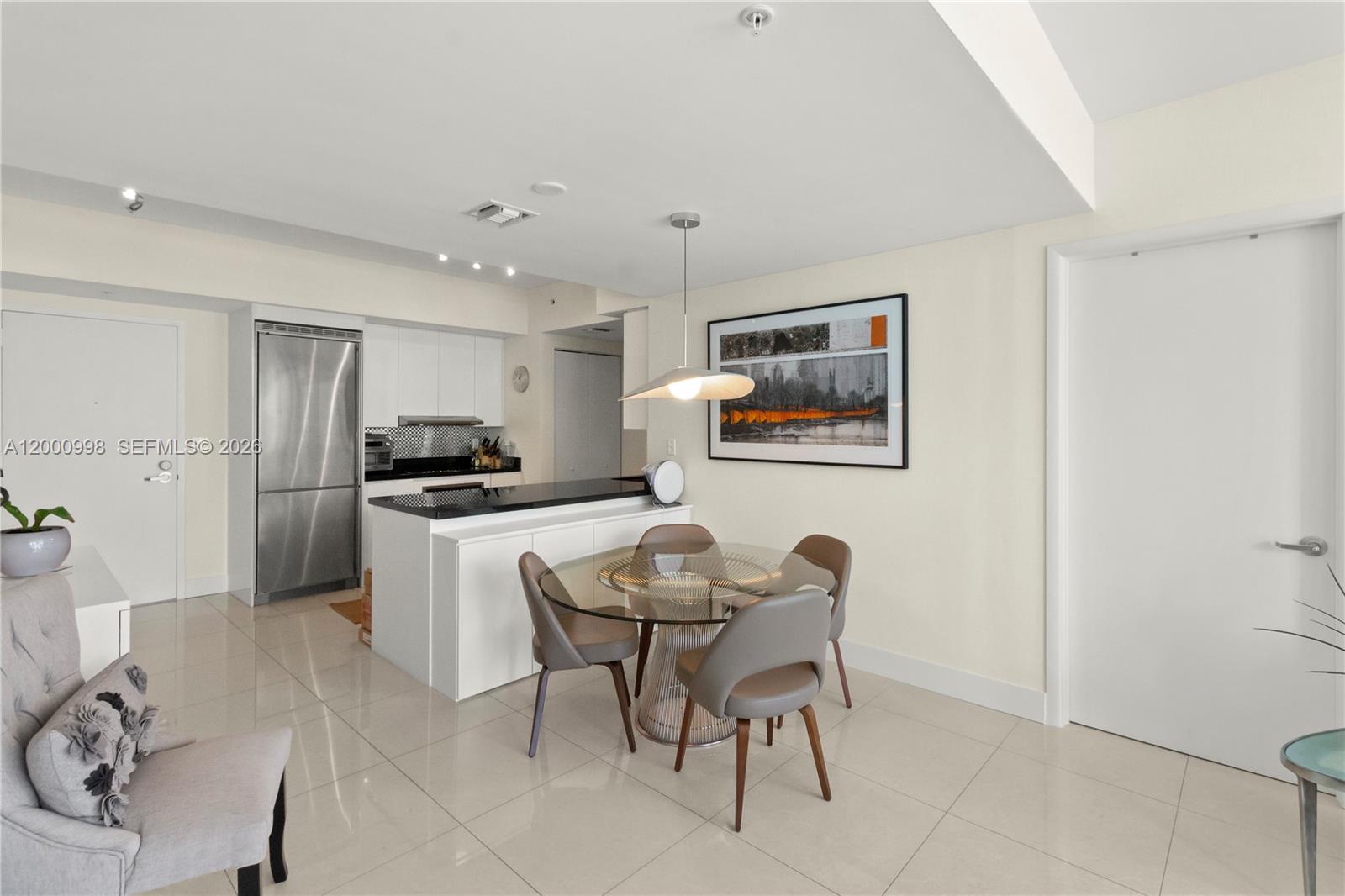 92 SW 3rd St #1202, Miami FL 33130