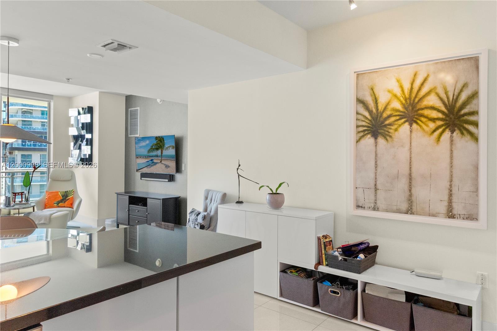 92 SW 3rd St #1202, Miami FL 33130
