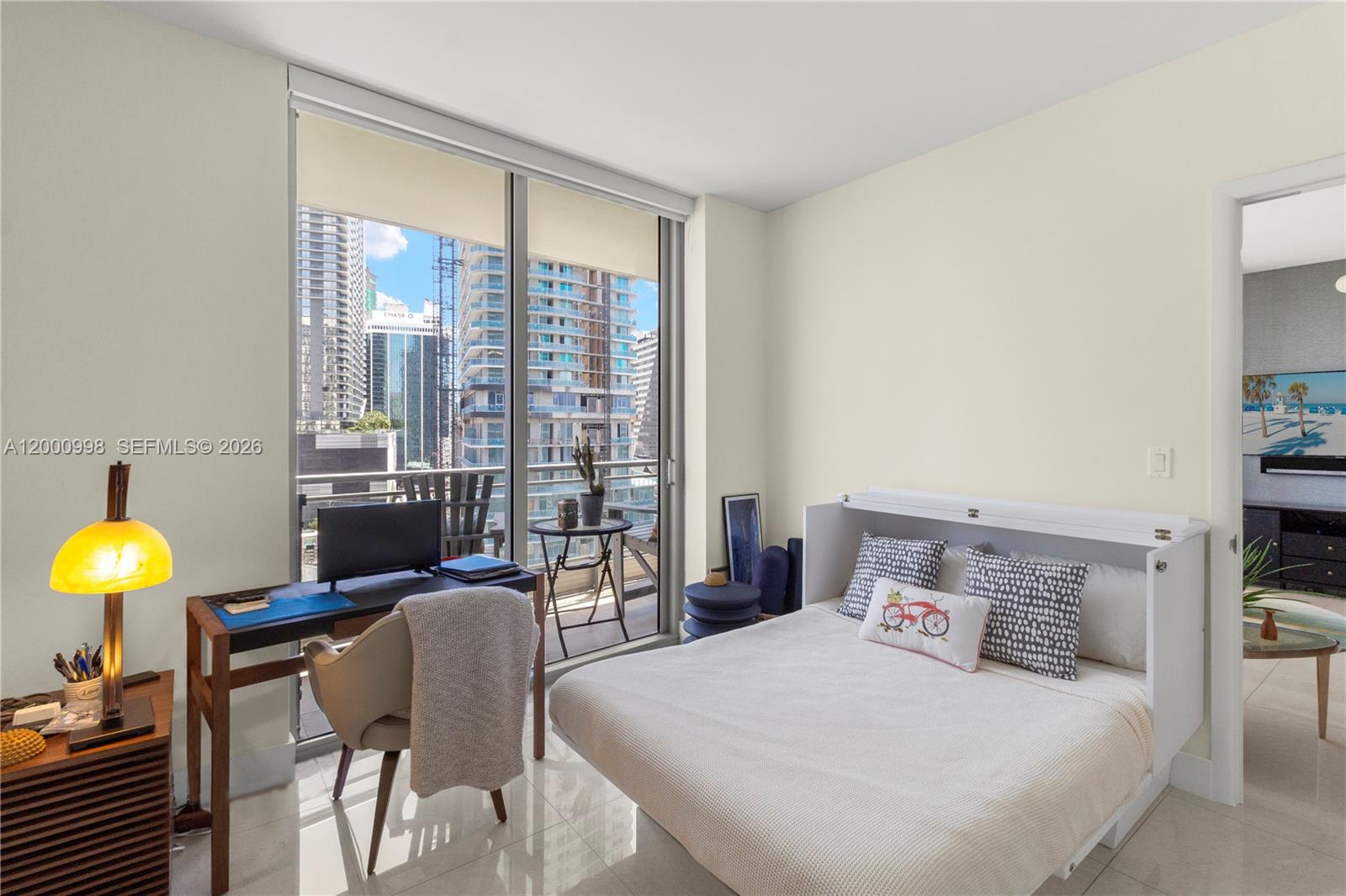92 SW 3rd St #1202, Miami FL 33130