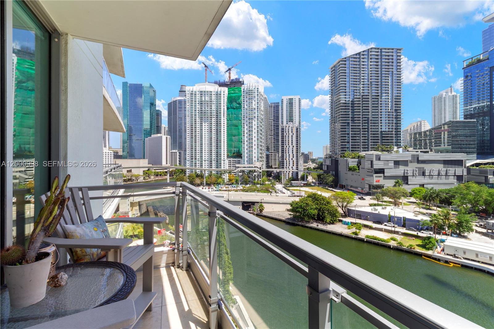 92 SW 3rd St #1202, Miami FL 33130