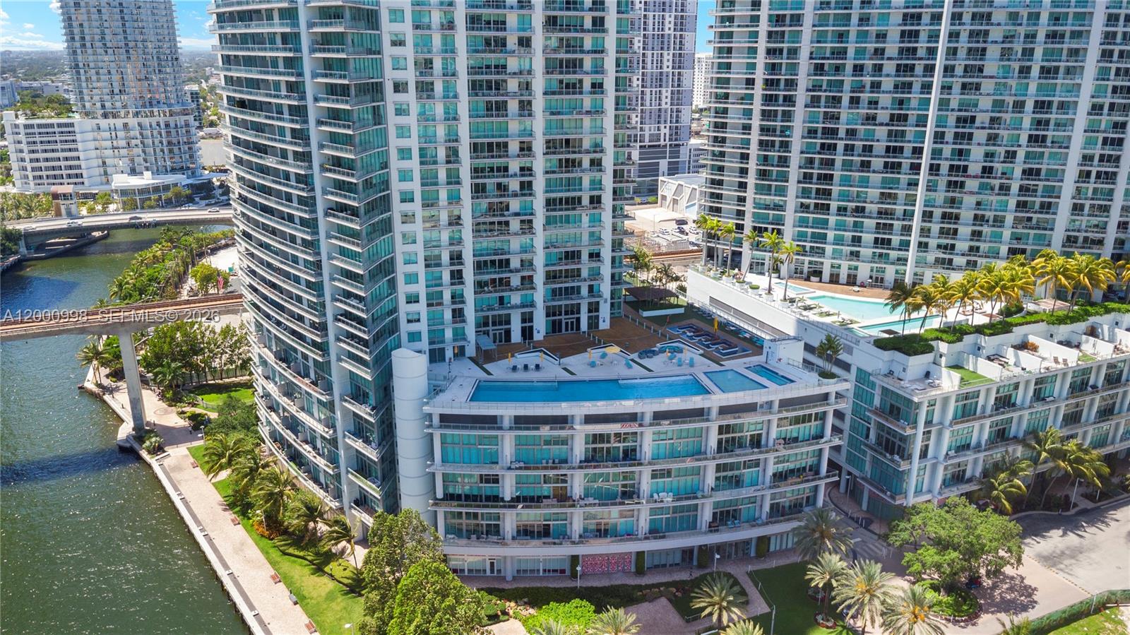 92 SW 3rd St #1202, Miami FL 33130