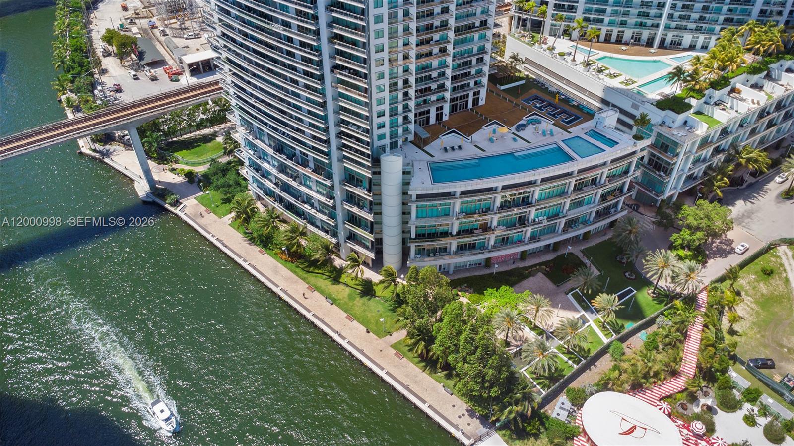 92 SW 3rd St #1202, Miami FL 33130