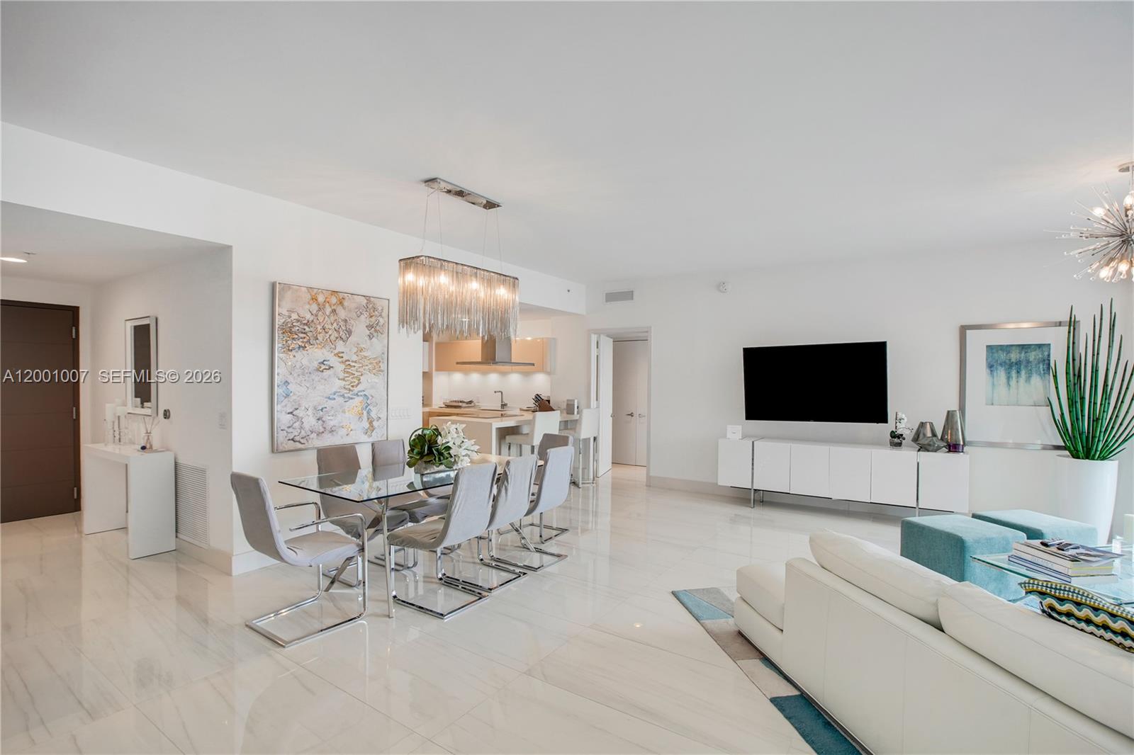 17111 Biscayne Blvd #2008, North Miami Beach FL 33160
