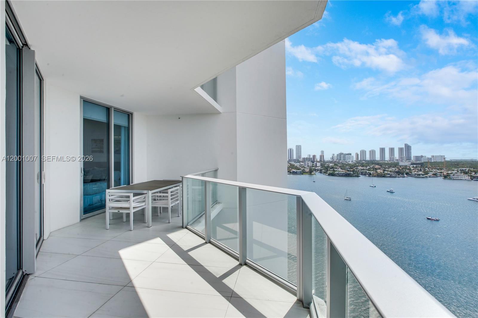 17111 Biscayne Blvd #2008, North Miami Beach FL 33160