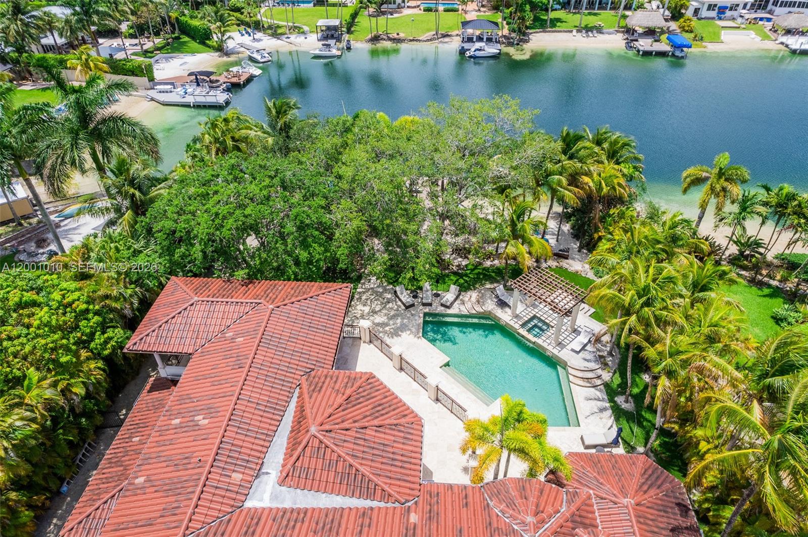 9240 SW 140th St, Miami FL 33176