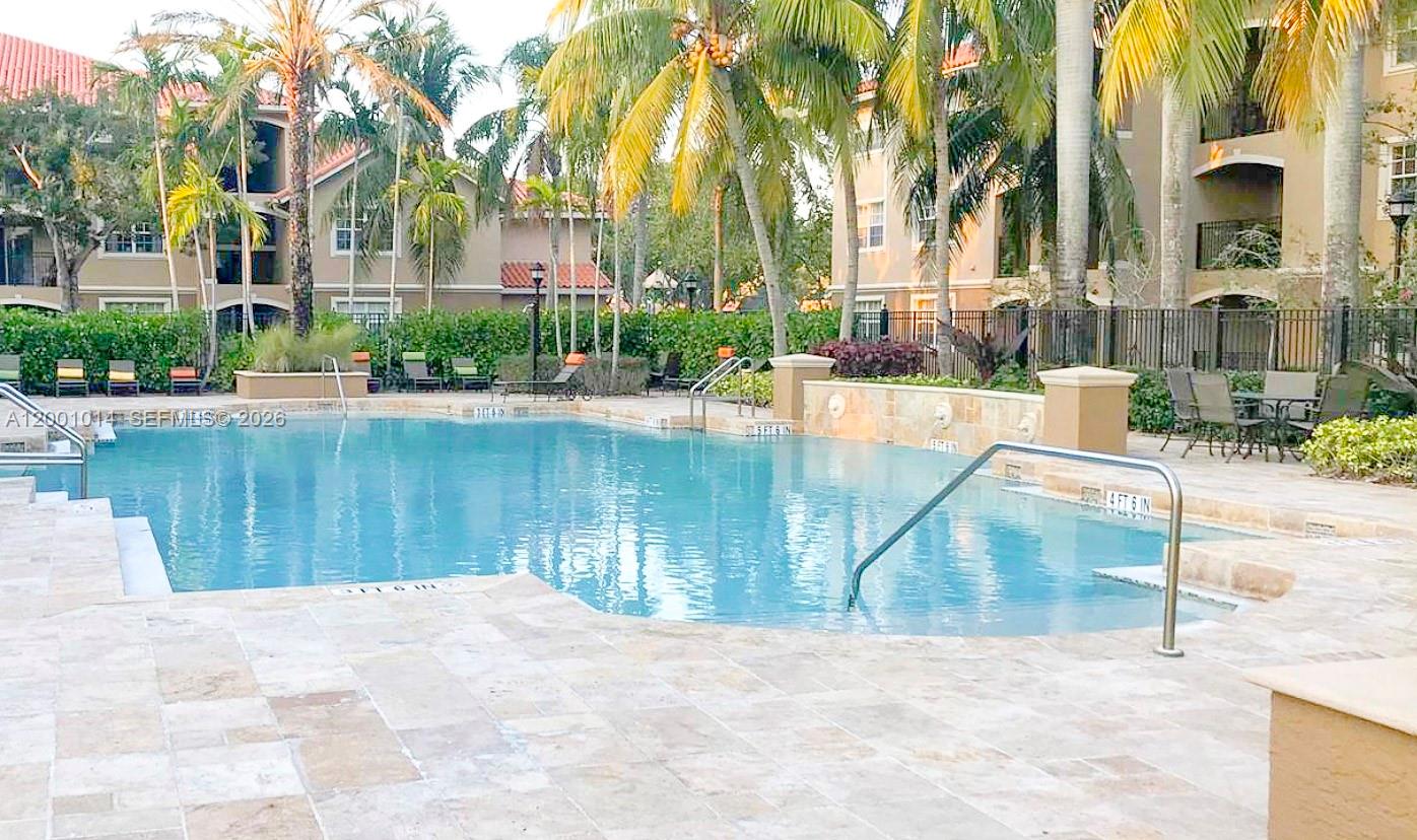 11700 SW 2nd St #13-201, Pembroke Pines FL 33025