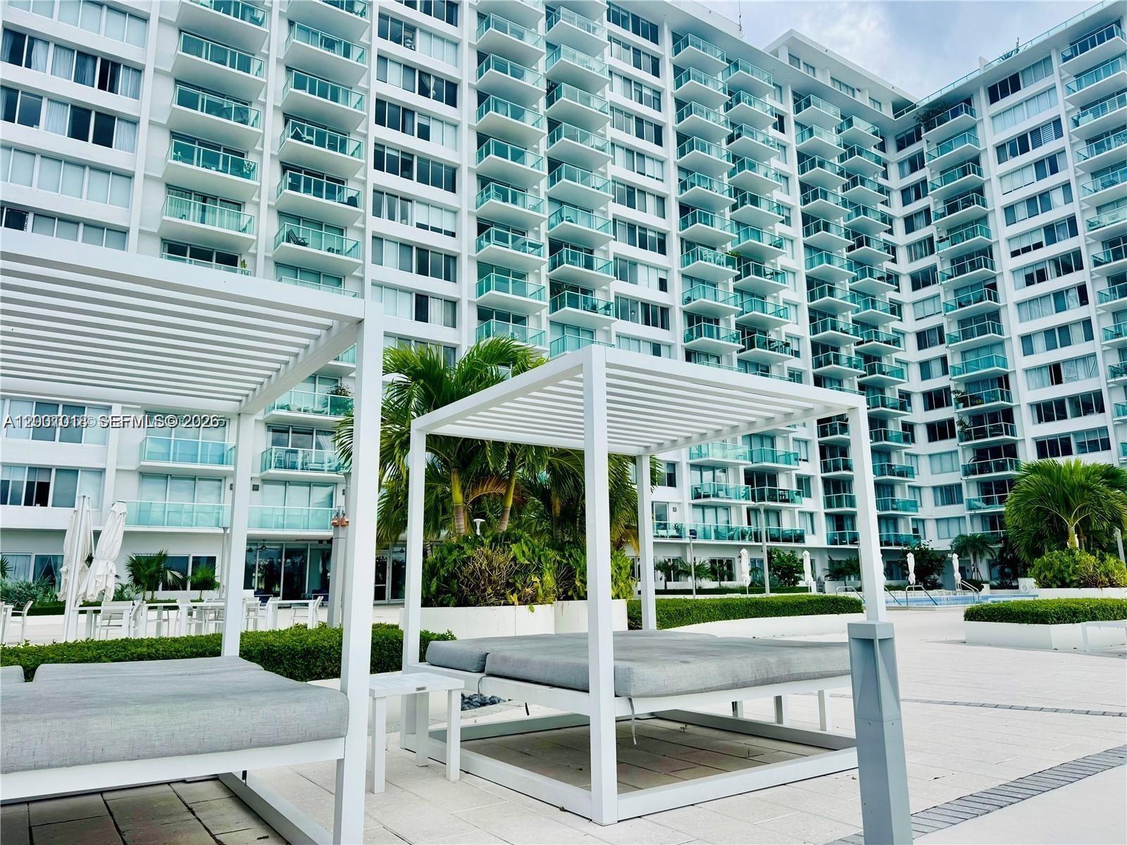 1000 West Ave #1504, Miami Beach FL 33139