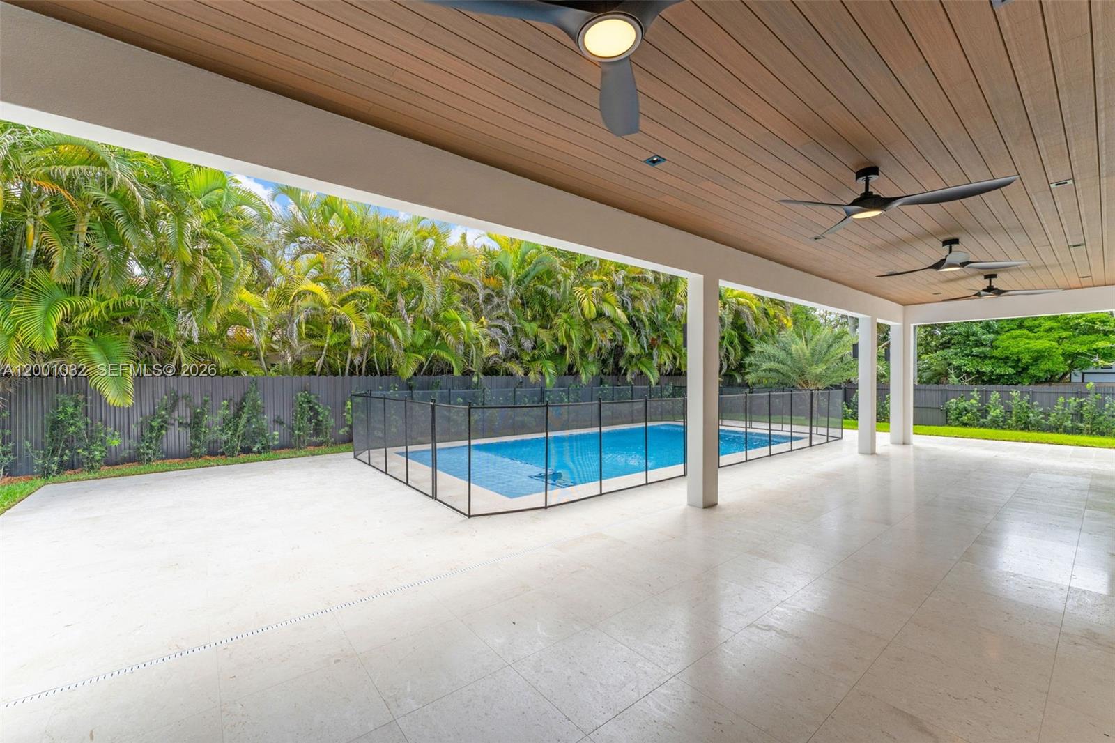 7980 SW 184th Ter, Cutler Bay FL 33157