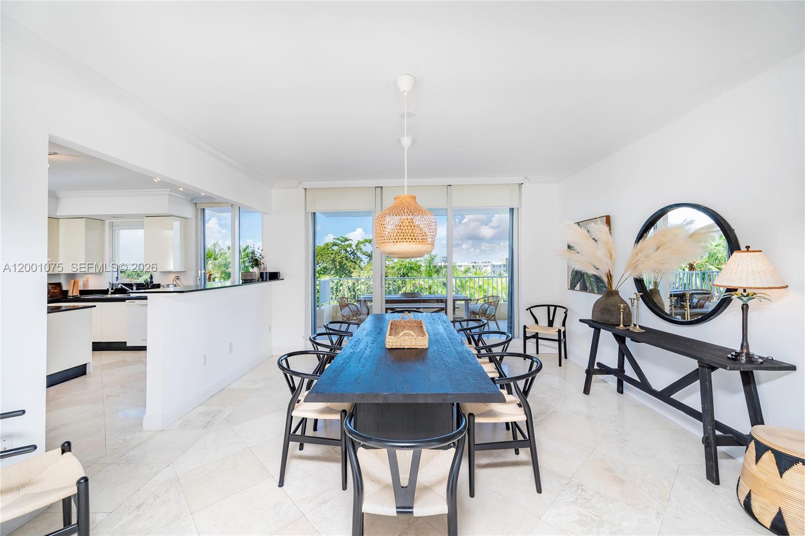 789 Crandon Blvd #502, Key Biscayne FL 33149