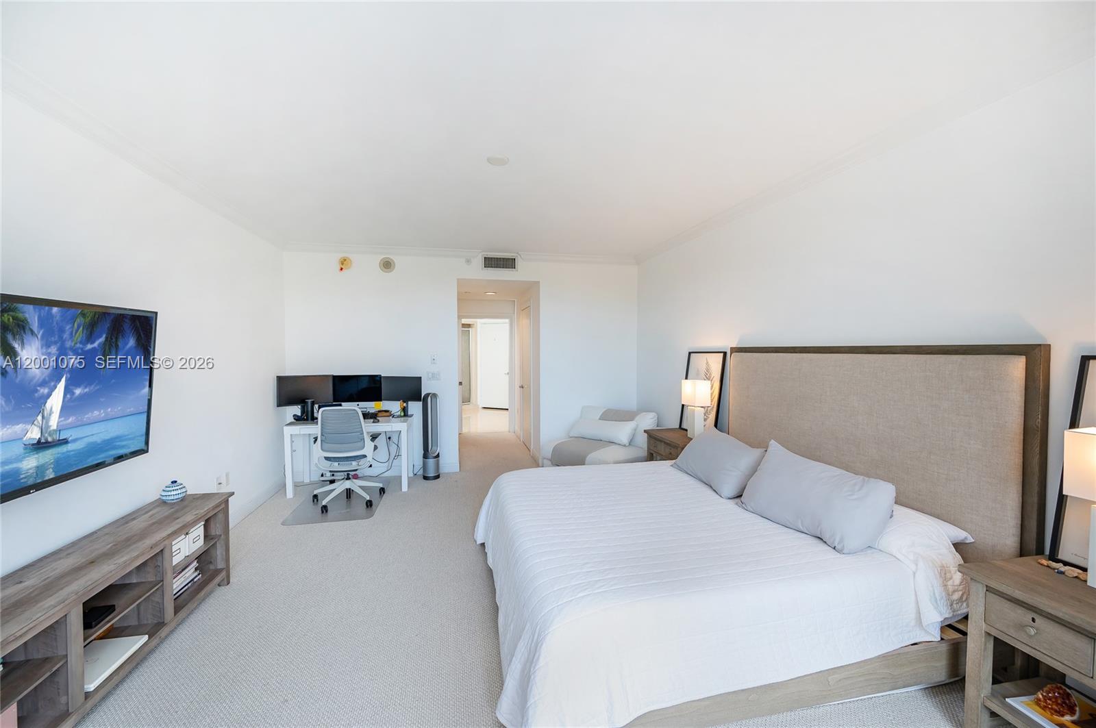 789 Crandon Blvd #502, Key Biscayne FL 33149