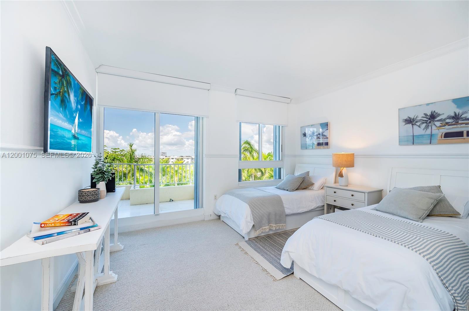 789 Crandon Blvd #502, Key Biscayne FL 33149