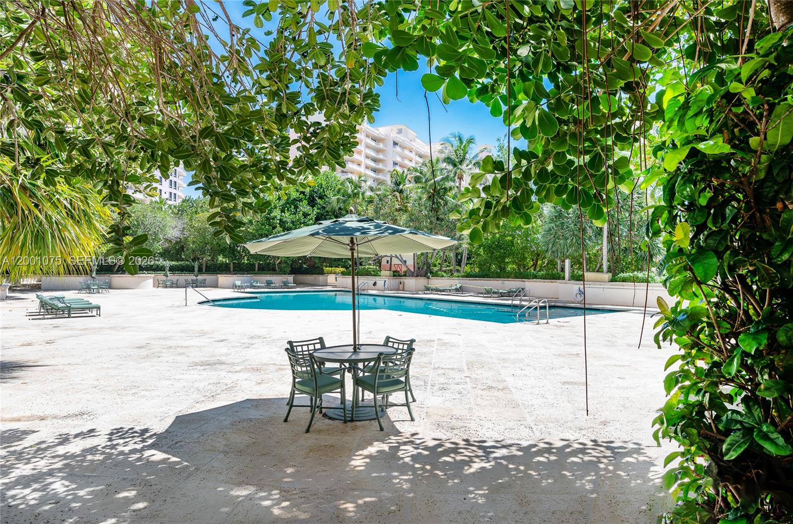 789 Crandon Blvd #502, Key Biscayne FL 33149
