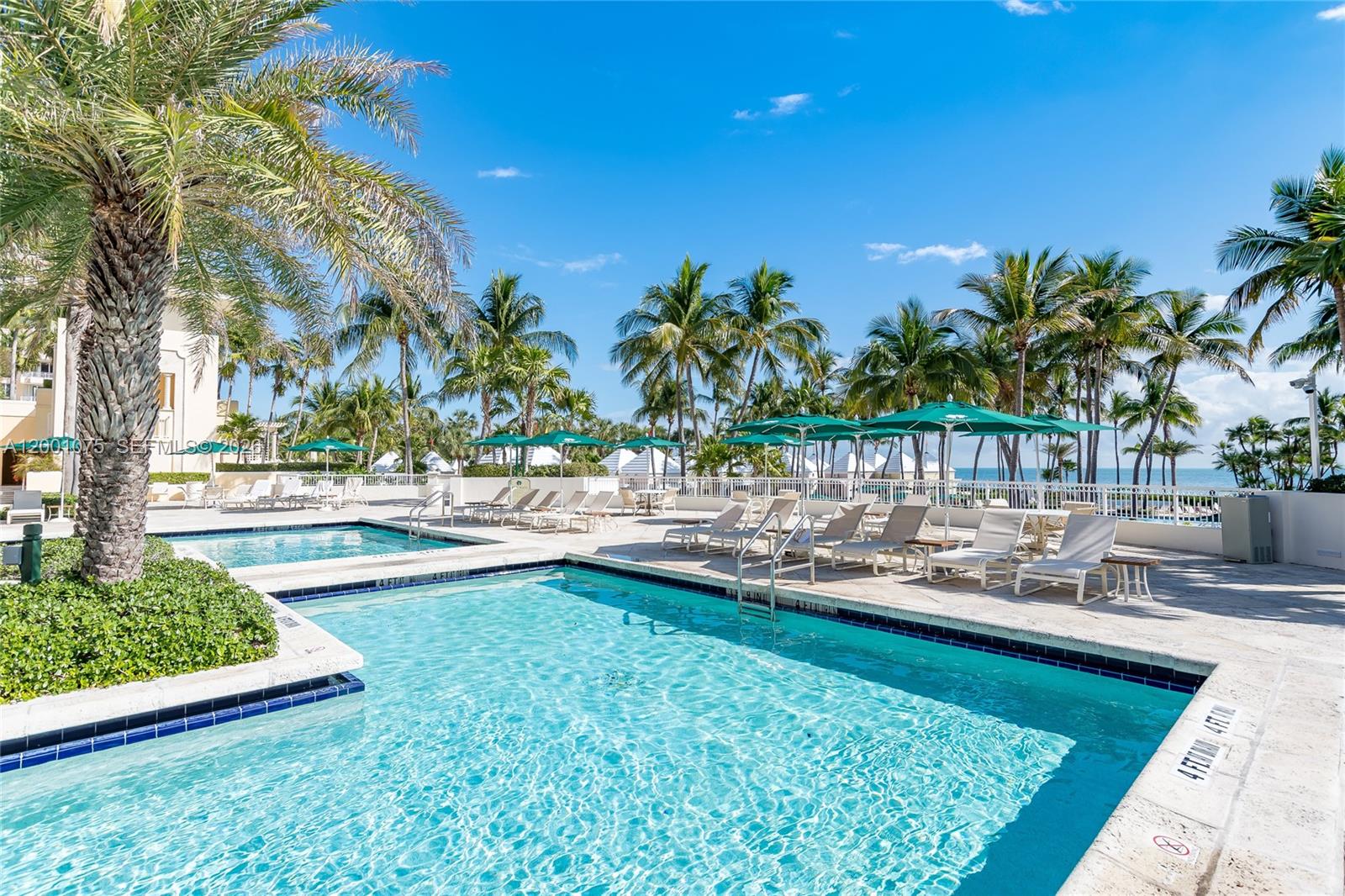 789 Crandon Blvd #502, Key Biscayne FL 33149