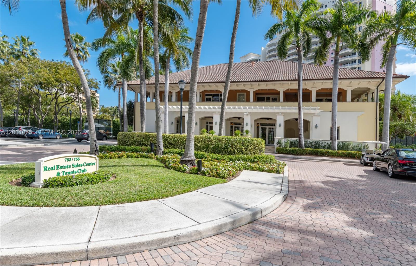 789 Crandon Blvd #502, Key Biscayne FL 33149